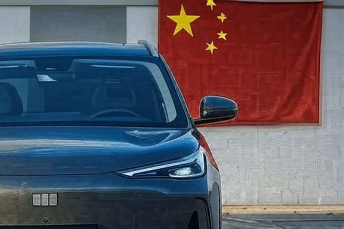 Il SUV cinese sfida Volkswagen: dentro ha una tecnologia mai vista ed è incorniciata da uno stile europeo