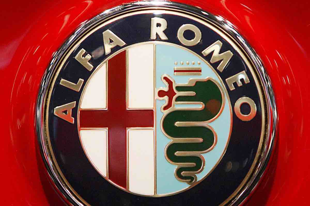 Alfa Romeo con motore V8 Maserati
