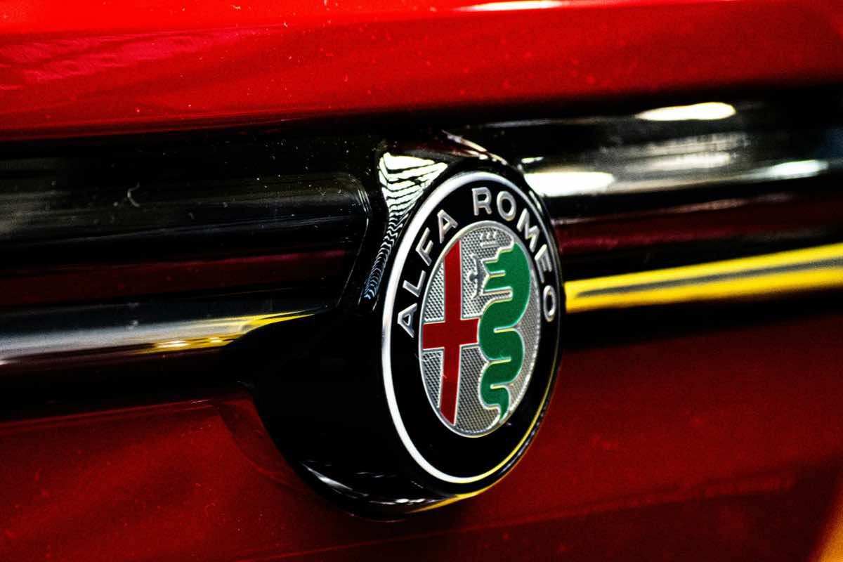 Alfa Romeo restyling del SUV