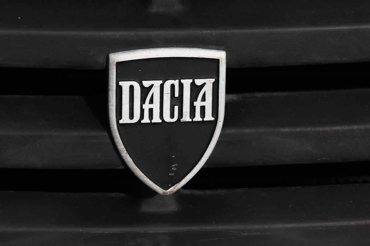 La Dacia più amata si rifà il look