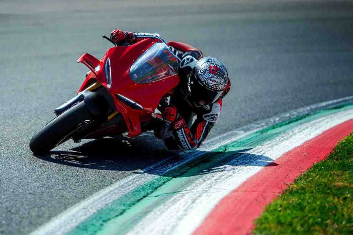 Perché la Ducati Desmosedici si chiama così
