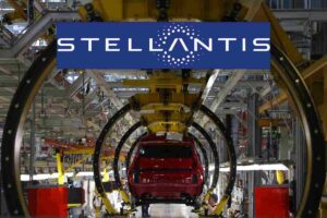 Stellantis fa tremare l'Italia