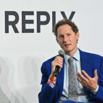 Iveco novità John Elkann vendita