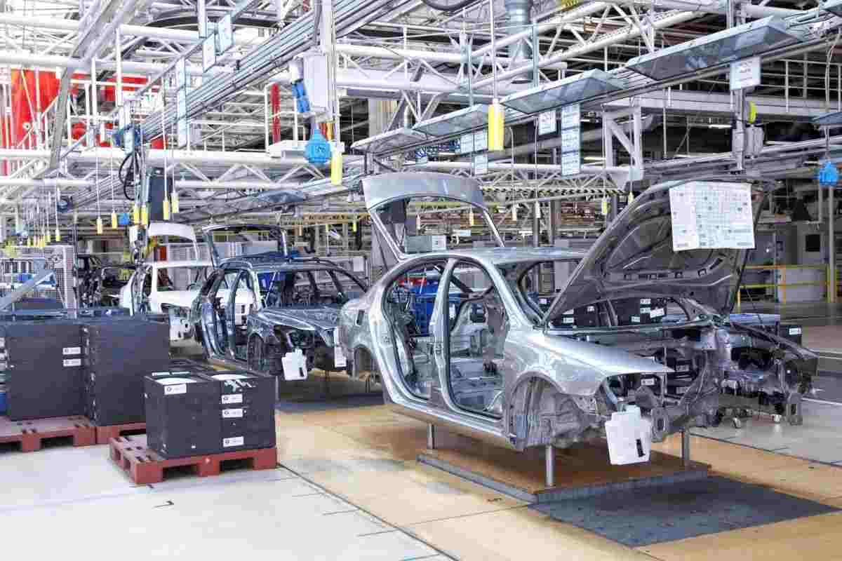 Automotive disastro in Italia