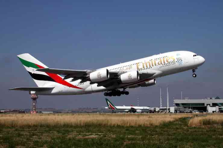 Emirates colloqui in varie città italiane