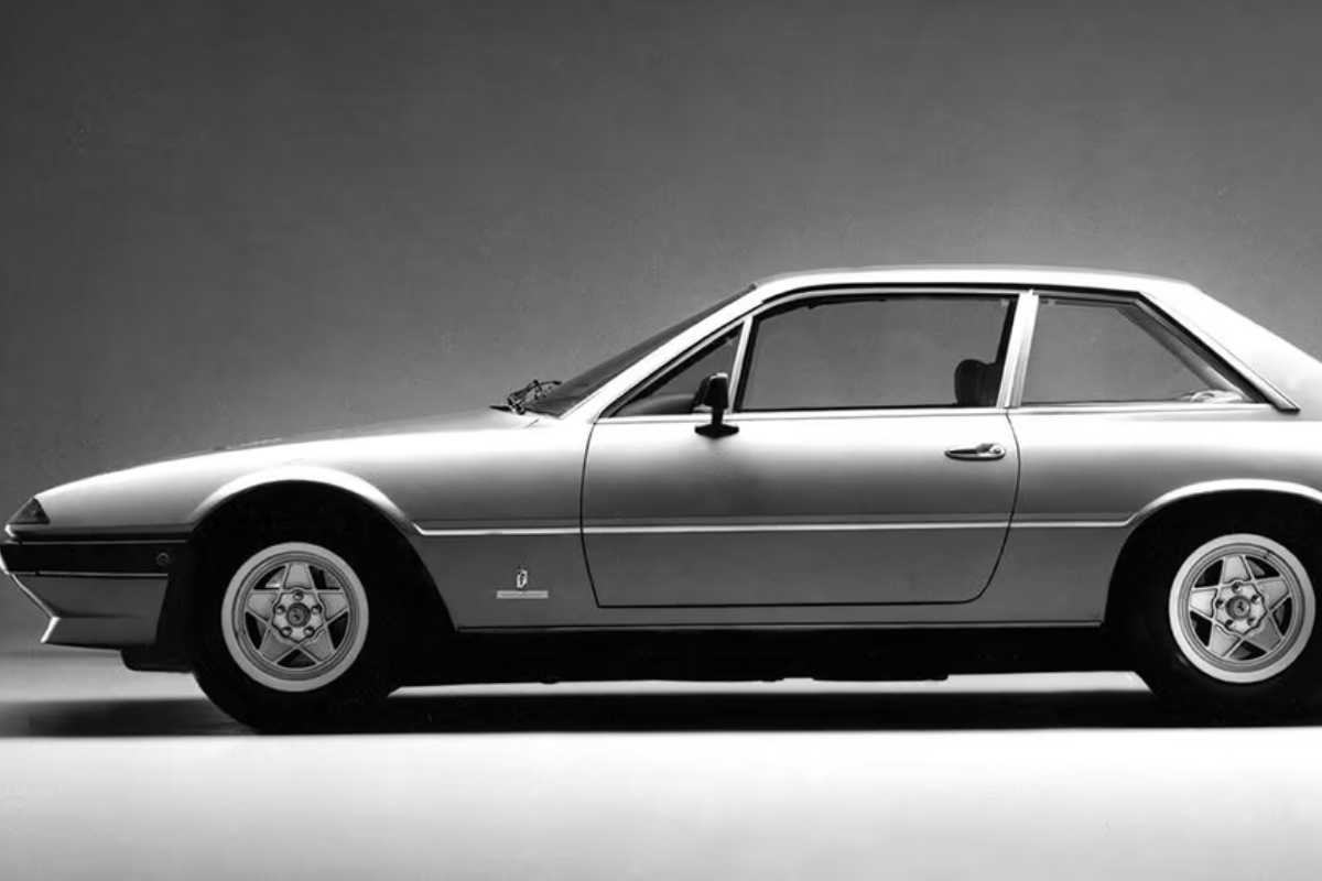 Ferrari 400
