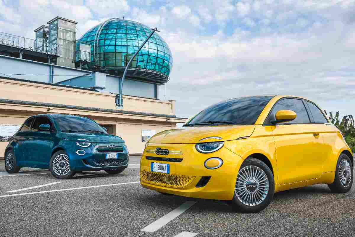  Fiat 500 Hybrid 