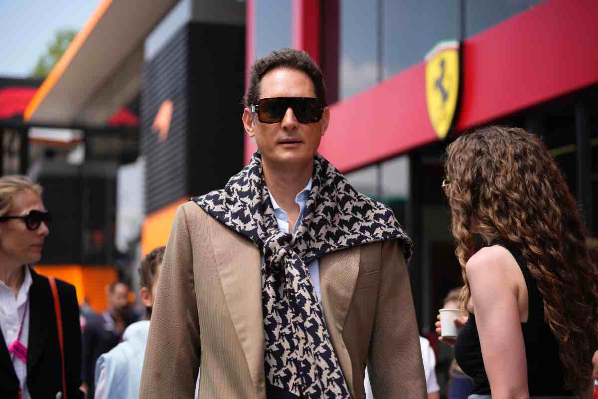 John Elkann alto tradimento