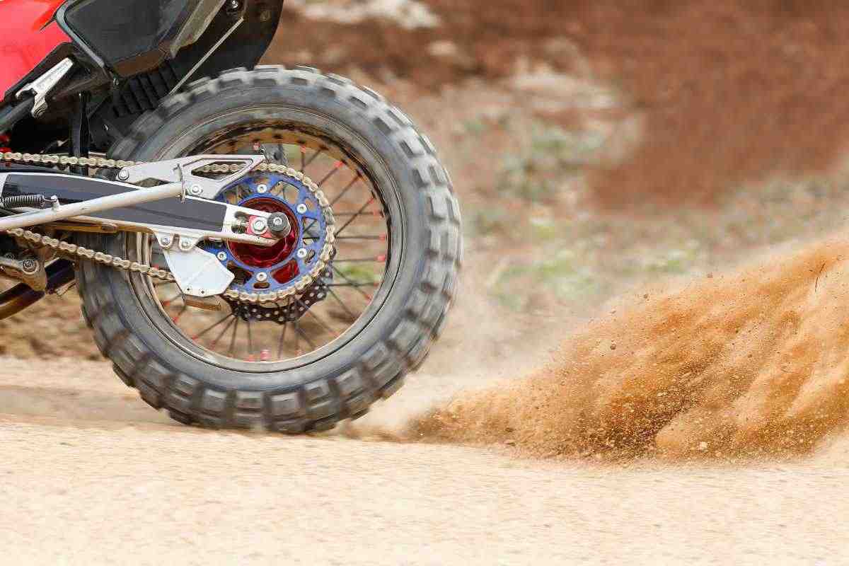 Le caratteristiche della Yamaha WR125 messe a nudo 
