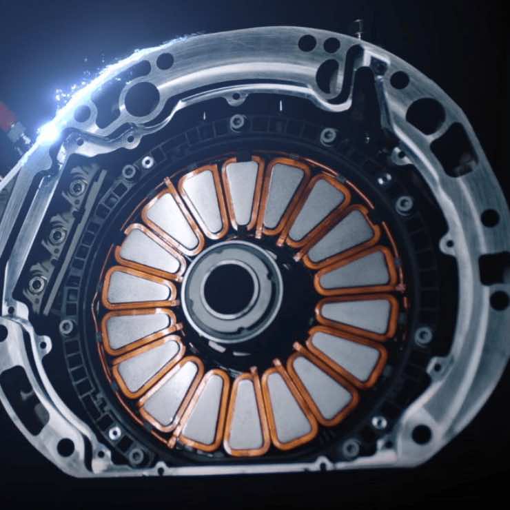 Motore a flusso assiale rivoluzione totale