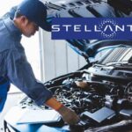 Stellantis via tantissimi operai