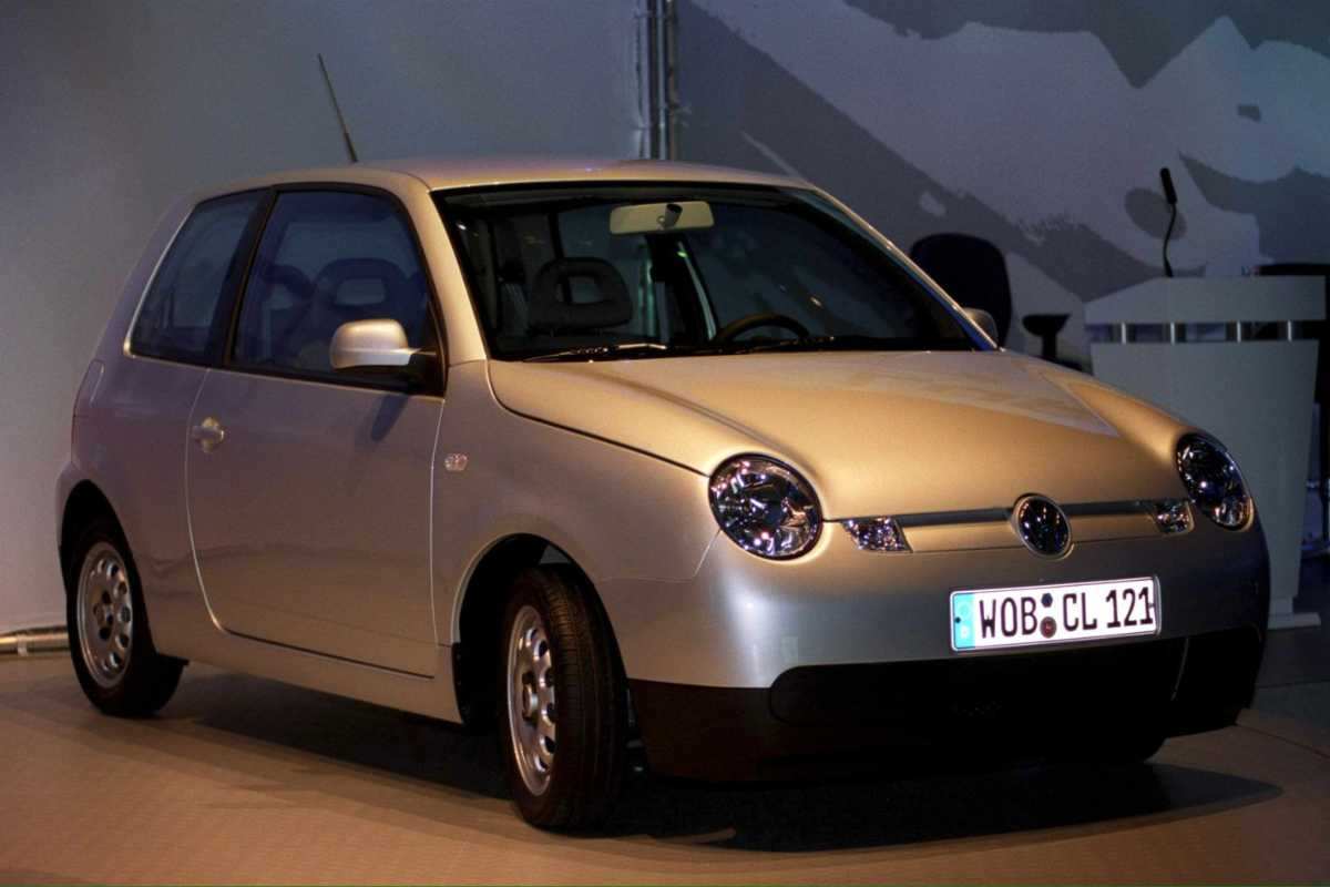 Volkswagen Lupo auto