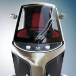 Arriva la soluzione innovativa per la mobilità urbana: l’auto a tre ruote costa appena 13mila euro e si parcheggia ovunque