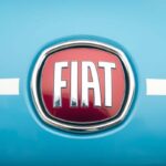 Fiat scaccia la crisi, presentata la nuova utilitaria ibrida: promo d’assalto