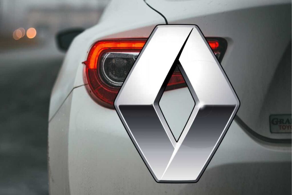 Drone Renault auto addio