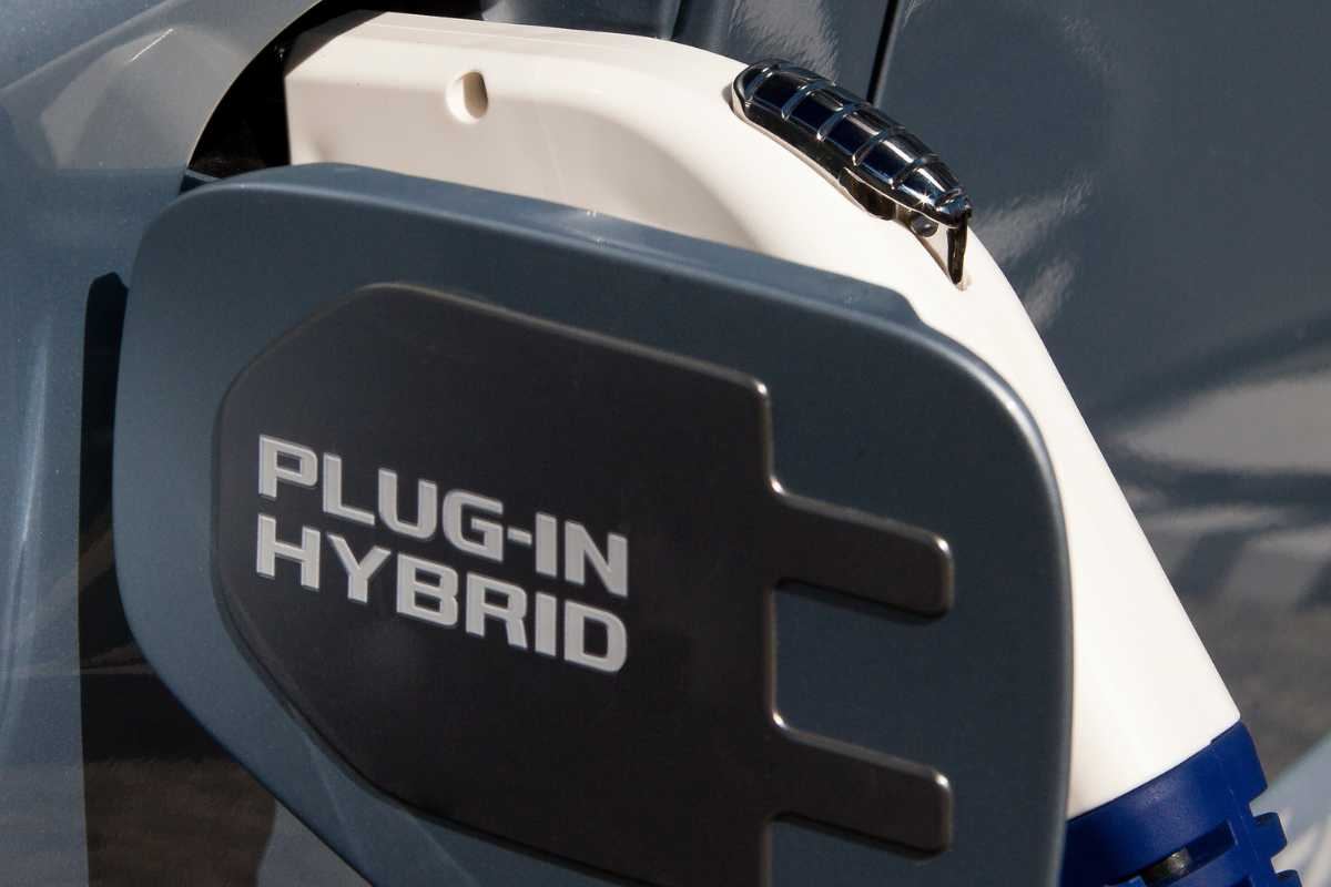 Confronto ibrida plug-in