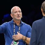 Bezos tra gli uomini più ricchi