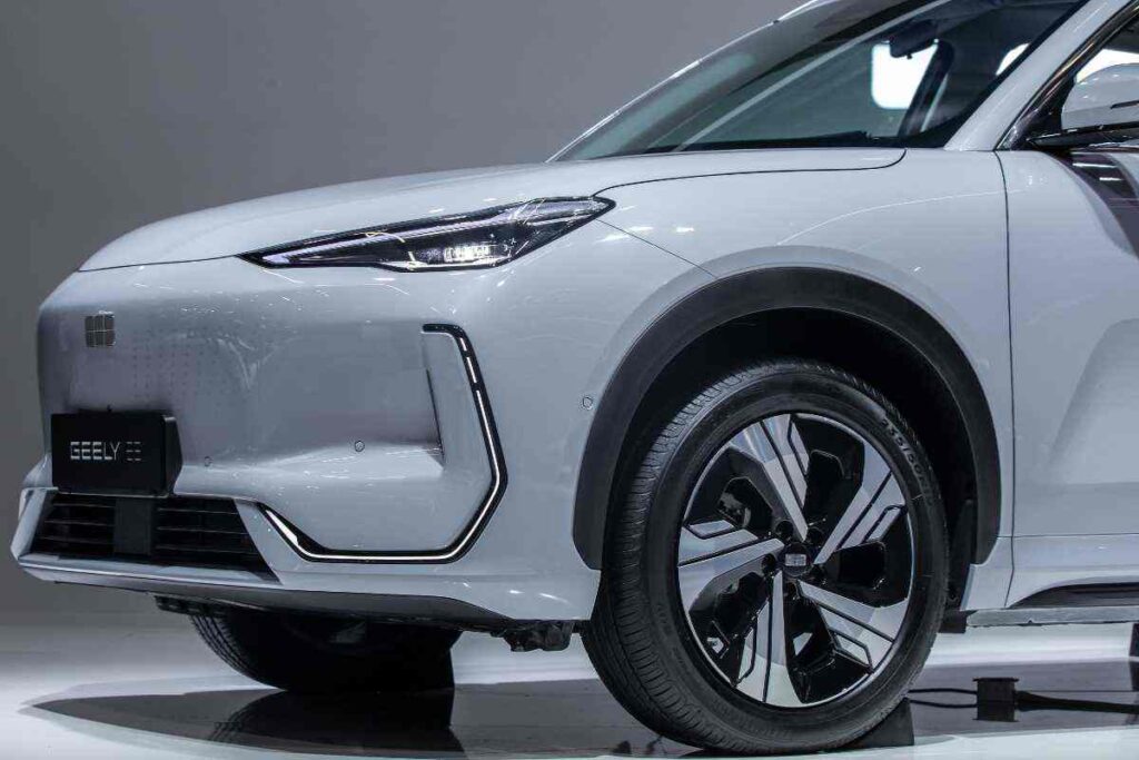 Geely EX5 SUV cinese