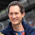 John Elkann ennesima vendita