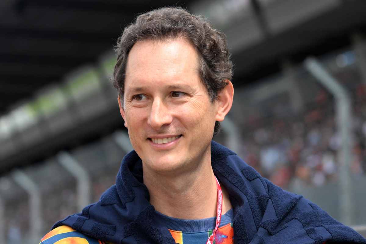 John Elkann ennesima vendita