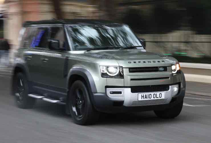 Land Rover Defender difetti motori Ingenium