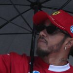 Lewis Hamilton penalizzato