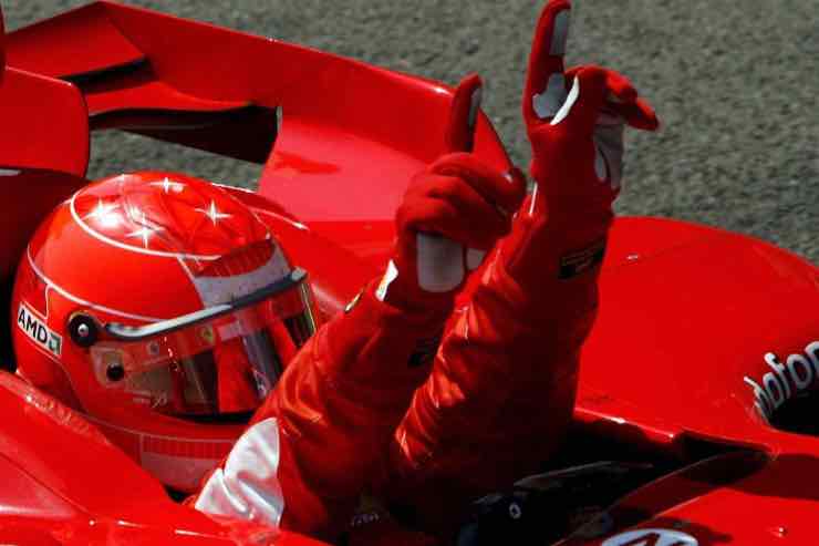 Michael Schumacher comunica con gli occhi
