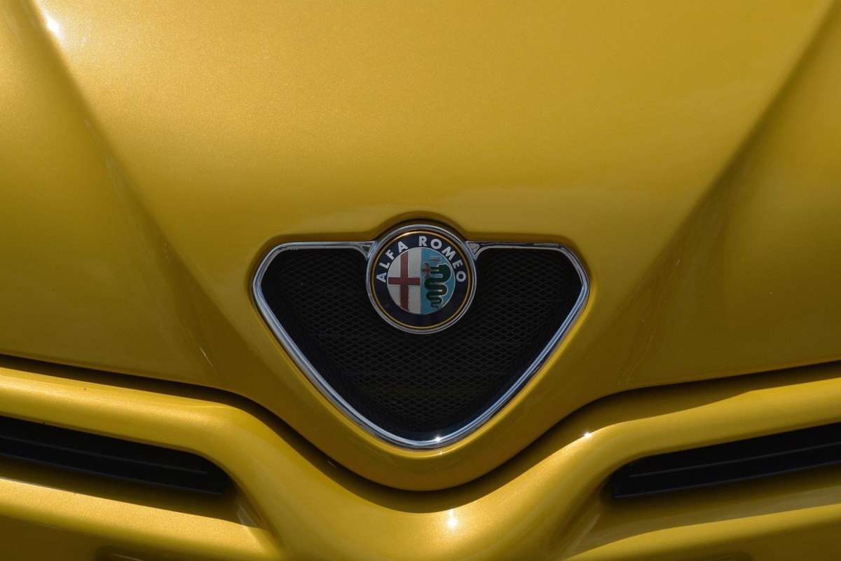 La trasformazione di una leggendaria Alfa Romeo: c’è un pizzico di Ferrari nella sua linea