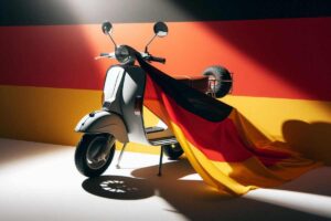 Il maxi-scooter tedesco che era 50 anni avanti alla concorrenza: fece tremare la Piaggio e la sua mitica Vespa