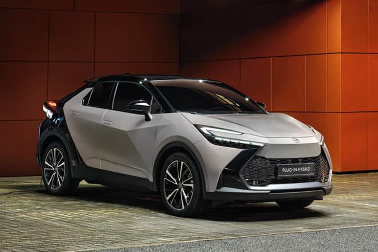 Toyota C HR novità SUV