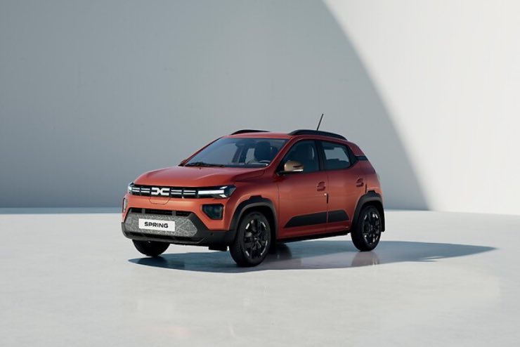 Dacia Spring novità fino al 2028