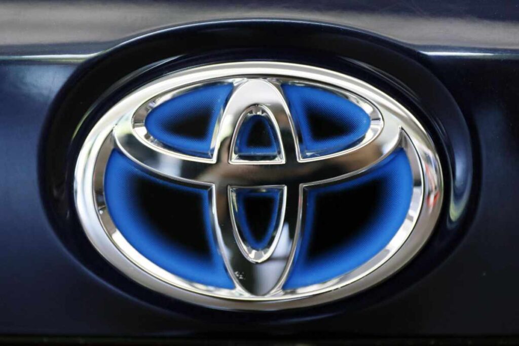 Toyota sfida Porsche