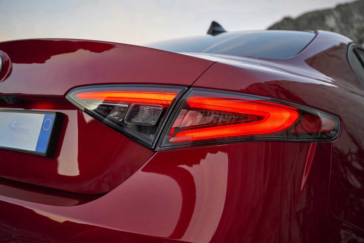 L'auto berlina più affidabile del mondo, schiaffo alle tedesche: un'italiana è risultata indistruttibile