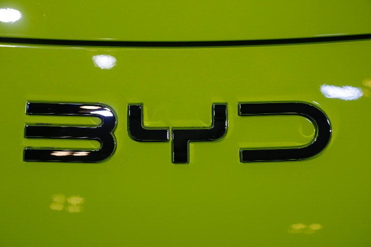 byd motore plug-in SUV