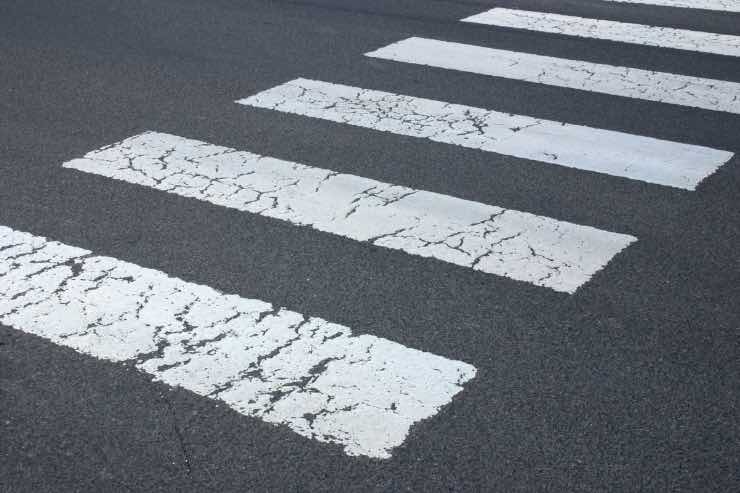 Strisce Pedonali 100 euro multa