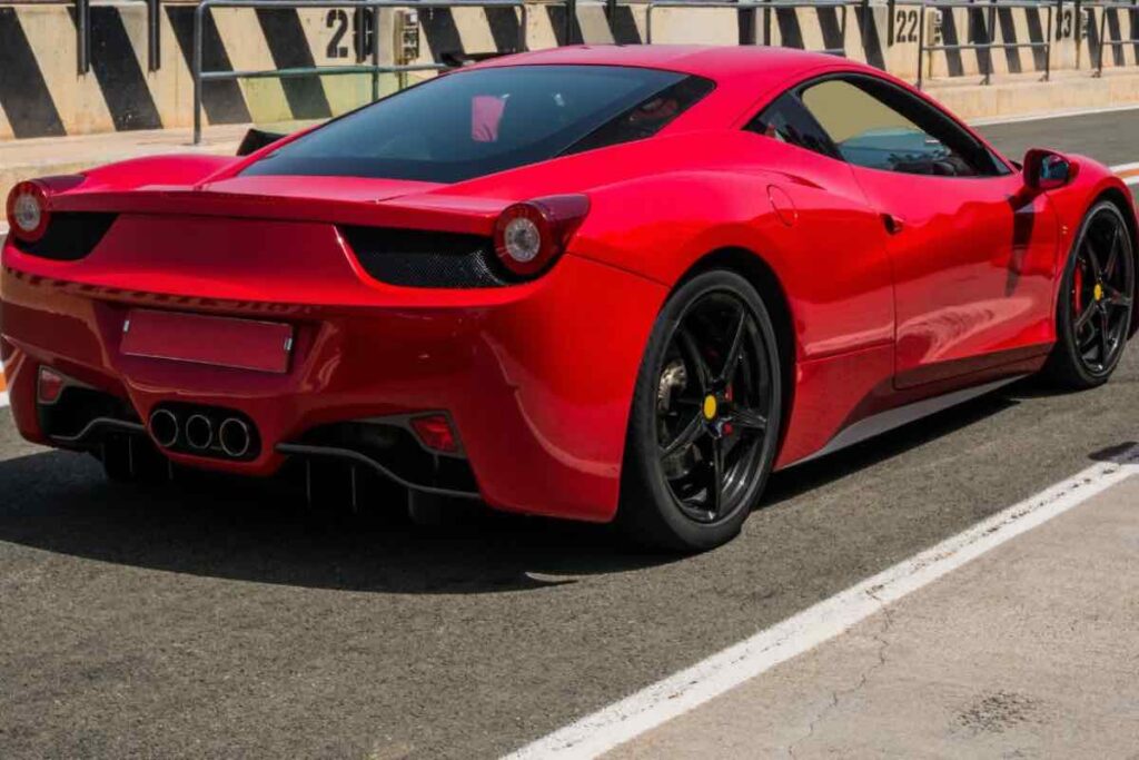 ferrari luce