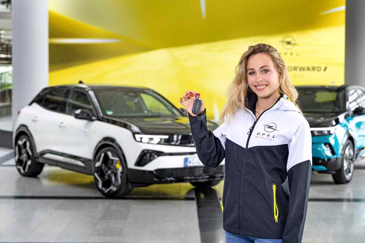 sophia floersch opel mokka gse formula e