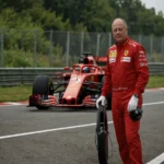 Ferrari in Rimonta: Vasseur Lamenta Opportunità Mancate nel Duello con Mercedes per il Titolo Costruttori