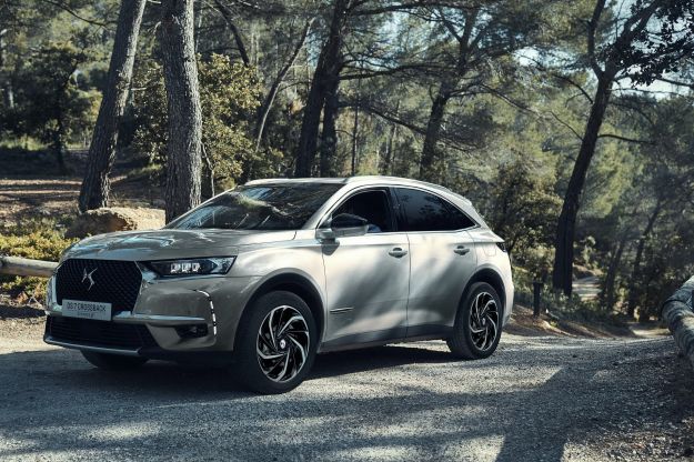 DS7 Crossback E-Tense: la Plug-In Hybrid diventa 4×4 e molto potente