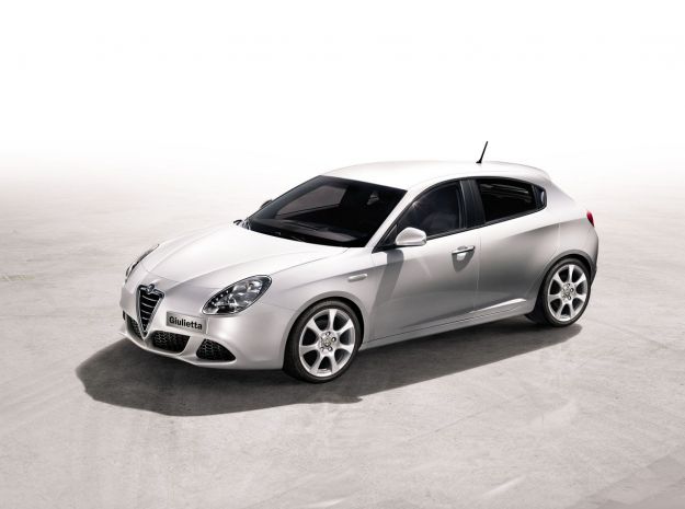 Alfa Romeo Giulietta Business, allestimento speciale a 24.250 euro [FOTO]