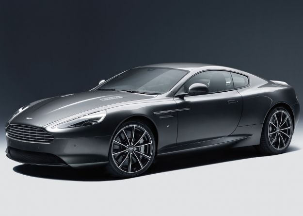 Aston Martin DB9 GT: prezzo di listino, scheda tecnica e interni, anche Volante [FOTO]