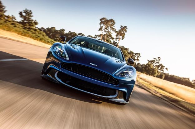 Aston Martin Vanquish S, scheda tecnica e prestazioni [FOTO]