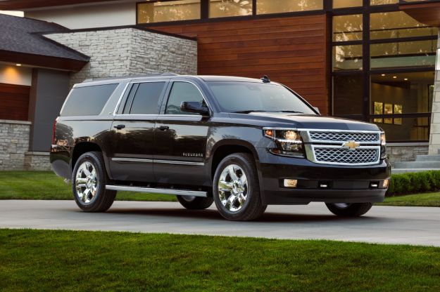 Auto-più-grandi-del-mondo-Chevrolet-Suburban-2018