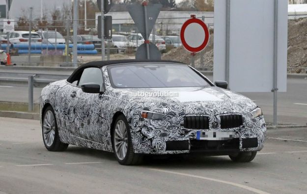 BMW Serie 8 foto spia 04