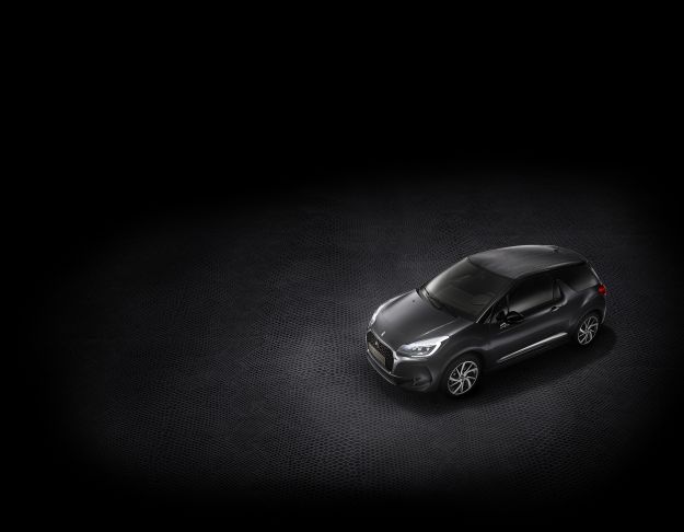 DS 3 Black Lezard