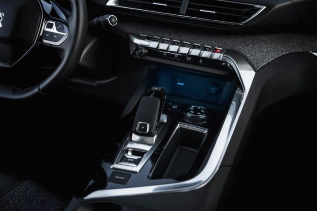Peugeot EAT8: il cambio automatico che riduce i consumi