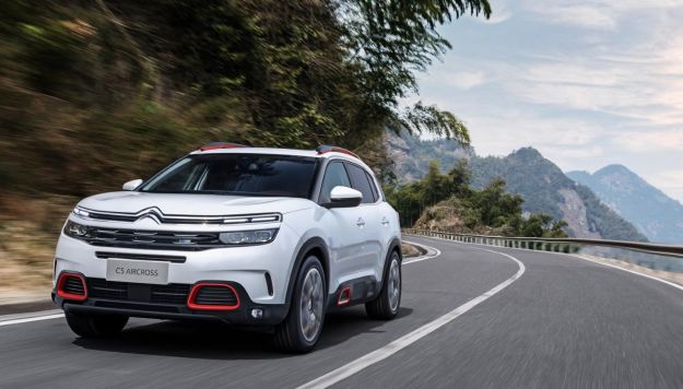 Citroen C5 Aircross: prezzo, motorizzazioni, dimensioni e scheda tecnica [FOTO]