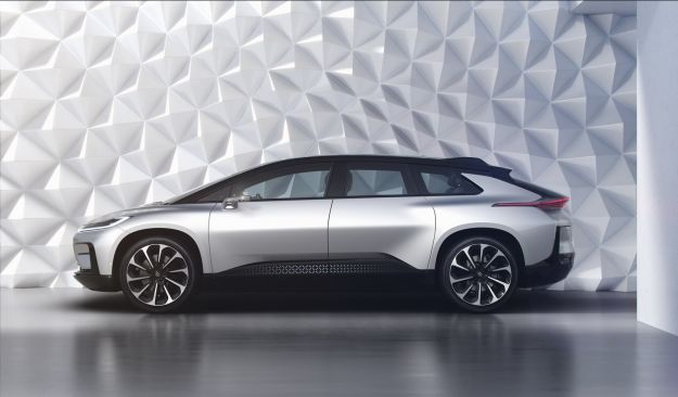 Faraday Future FF 91: la nuova elettrica da 1050 CV [FOTO]