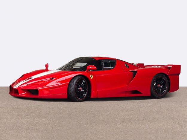 Ferrari FXX, all’asta con l’autografo di Schumacher [FOTO]
