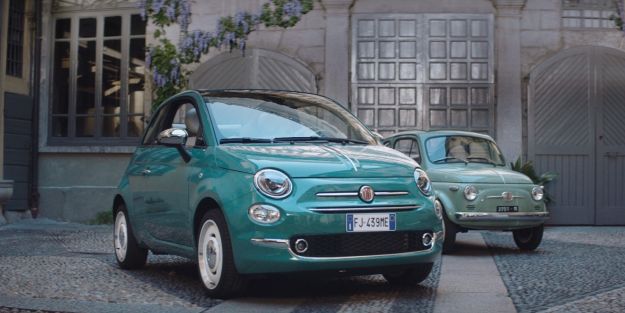 Fiat 500 compie 60 anni ed entra al MOMA di New York [FOTO]